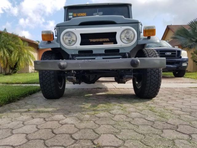 1976 Gray Toyota Land Cruiser Standard Cab Pickup