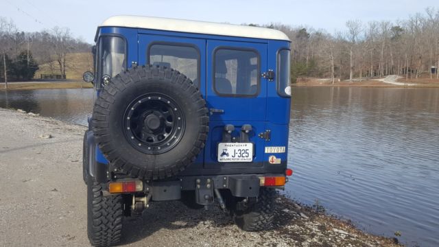 1976 Blue Toyota Land Cruiser 2DR