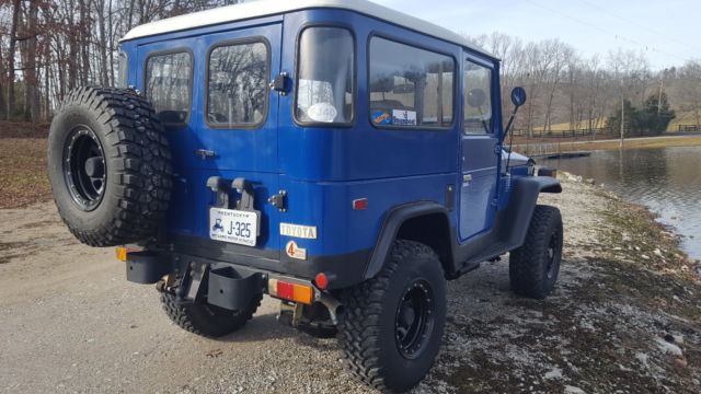 1976 Blue Toyota Land Cruiser 2DR