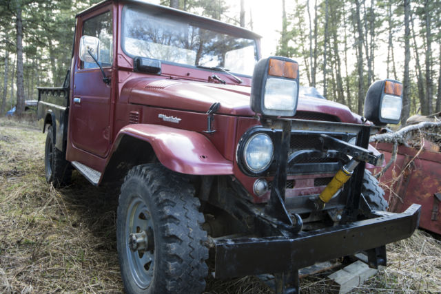 1976 Red Toyota Land Cruiser