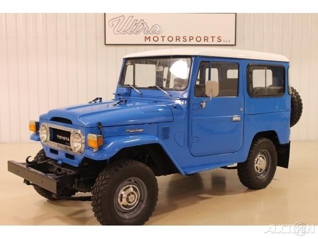 1976 Blue Toyota BJ4
