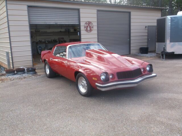1976 porche red Chevrolet Camaro Coupe