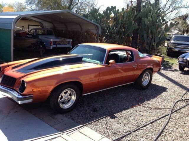 1976 Sunburst orange mettalic Chevrolet Camaro