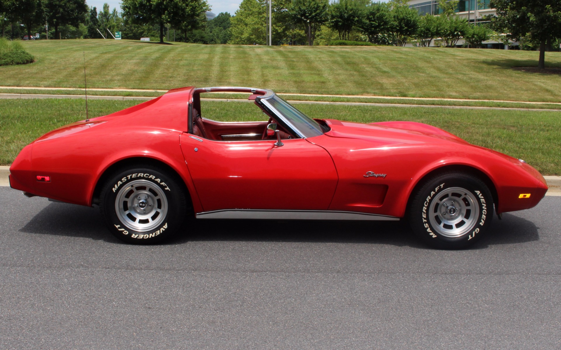 1976 Red Chevrolet Corvette N/A