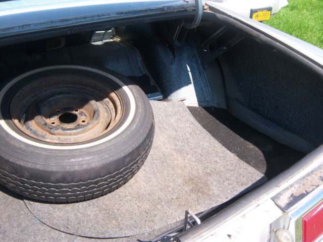 1977 Gray Oldsmobile Eighty-Eight Sedan