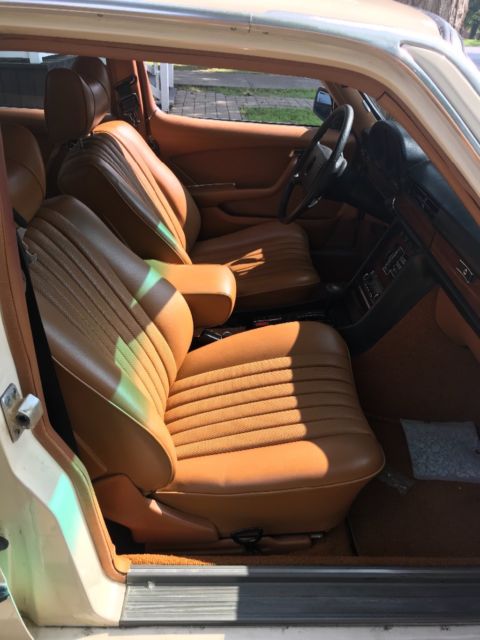 1977 Light Ivory Mercedes-Benz 200-Series Sedan