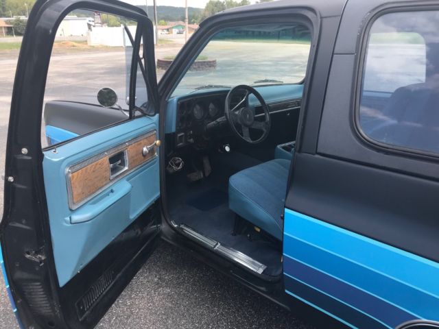 1977 Black Chevrolet Blazer SUV