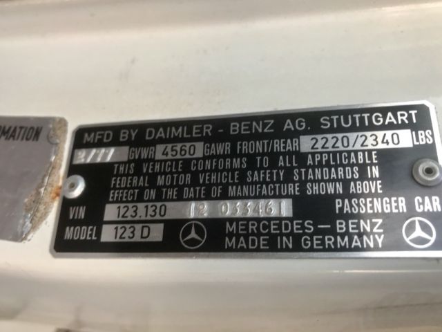 1977 White Mercedes-Benz 300-Series Sedan