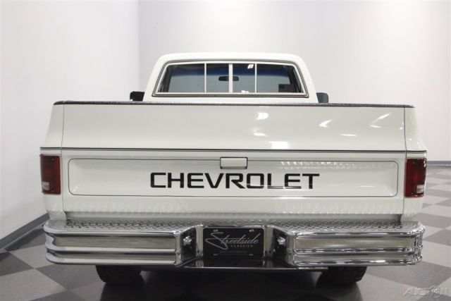 1977 White Chevrolet K-10