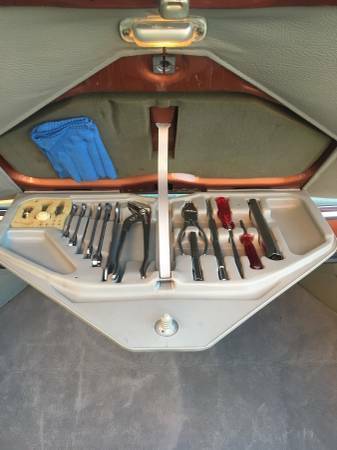 1977 Brown BMW 5-Series Sedan