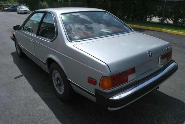 1977 Silver BMW 6-Series Coupe