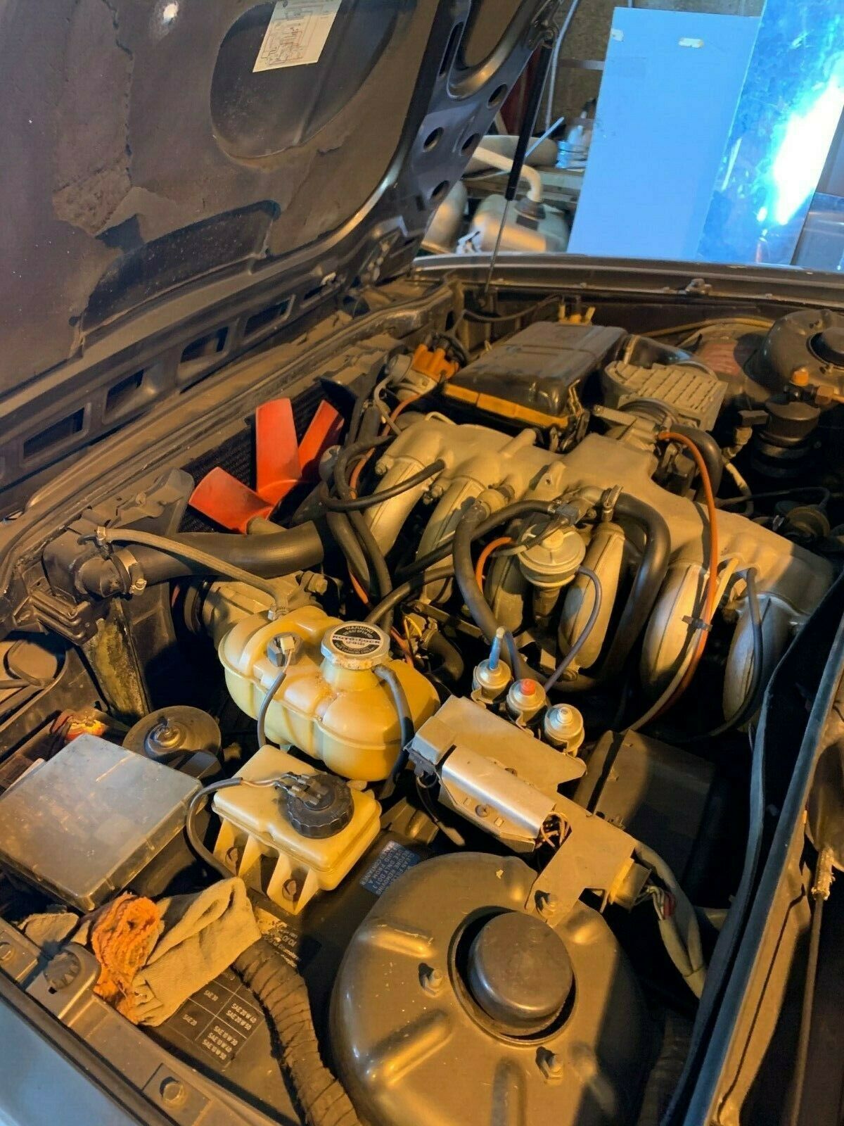 1977 Silver BMW 6-Series Coupe