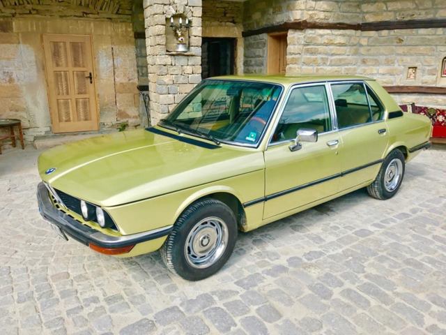 1977 olivegrun mettalic BMW 5-Series sedan