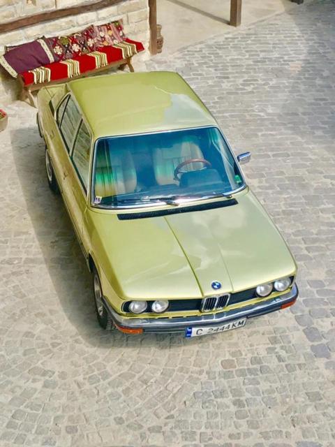 1977 olivegrun mettalic BMW 5-Series sedan