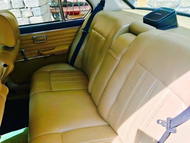 1977 olivegrun mettalic BMW 5-Series sedan