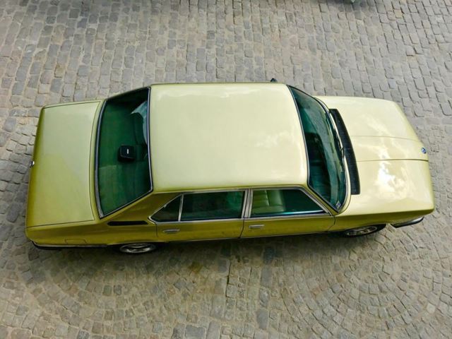 1977 olivegrun mettalic BMW 5-Series sedan