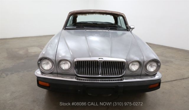1977 Gray Jaguar XJ6