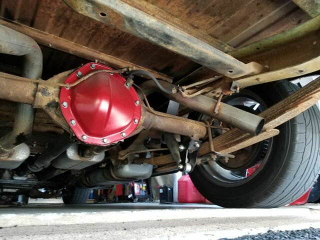 1977 White & Gray Chevrolet C-10 Extended Cab Pickup