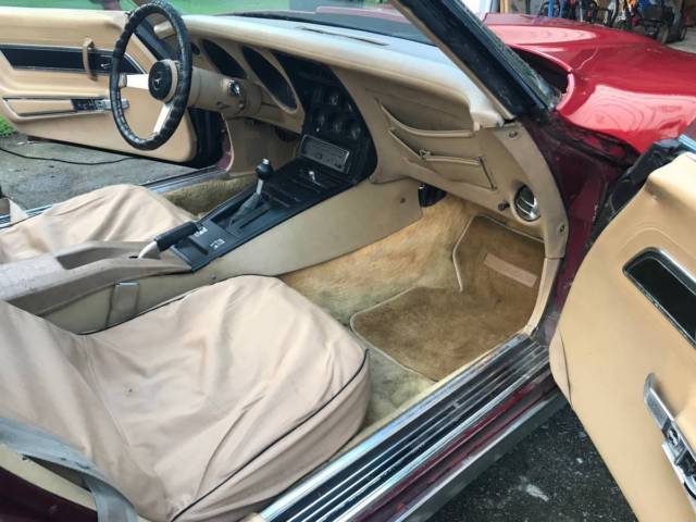 1977 Red Chevrolet Corvette Coupe