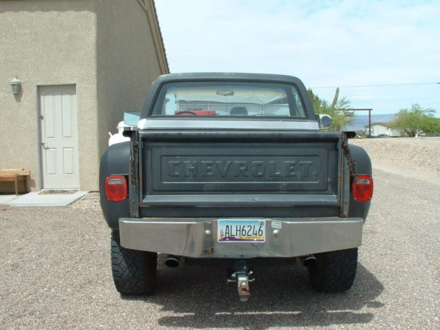 1977 Gray Chevrolet C-10 Pickup