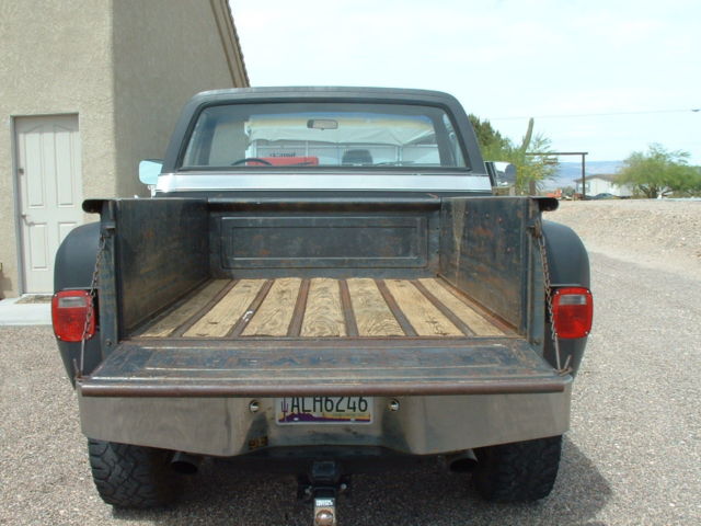 1977 Gray Chevrolet C-10 Pickup