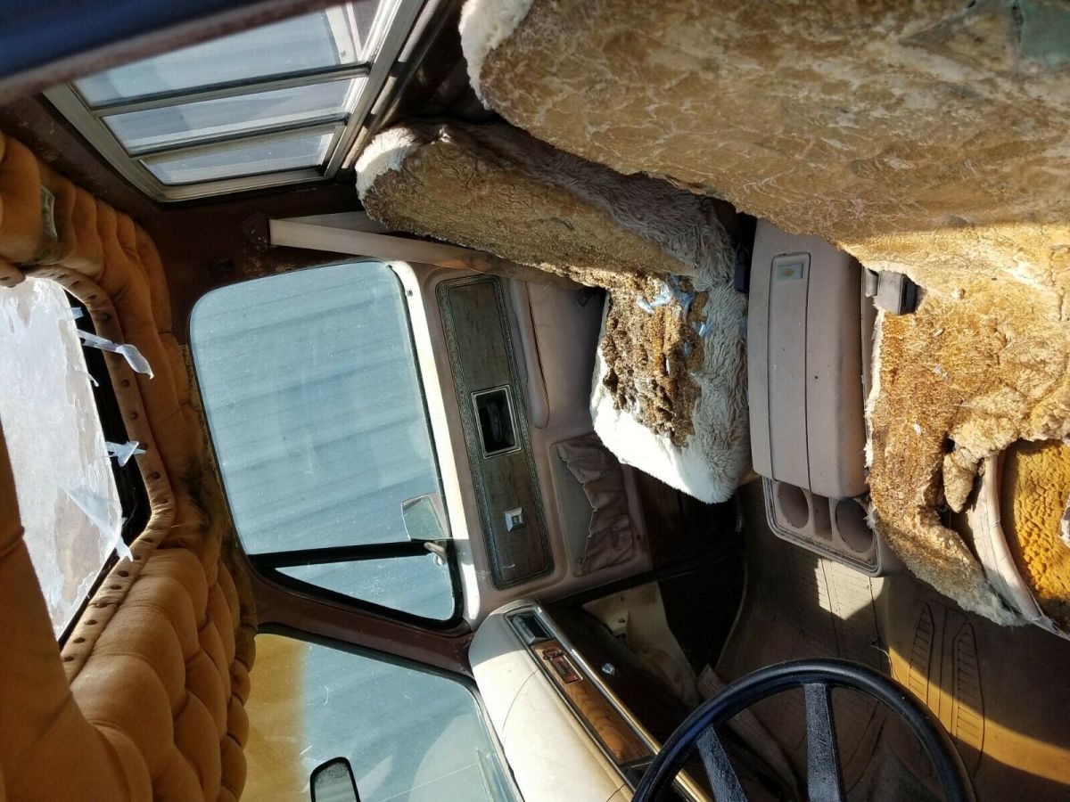 1977 Brown Chevrolet C-10 Standard Cab Pickup