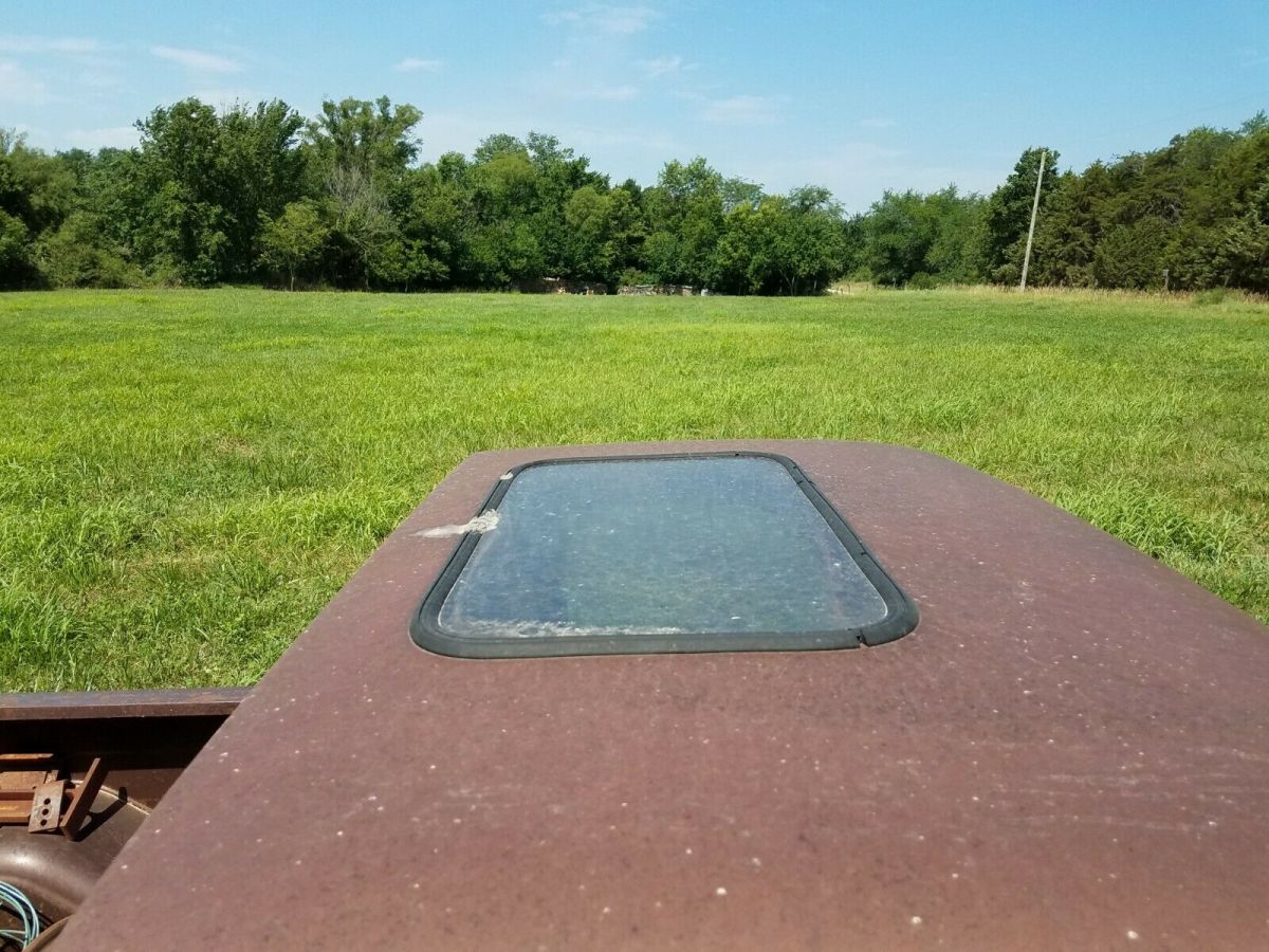 1977 Brown Chevrolet C-10 Standard Cab Pickup
