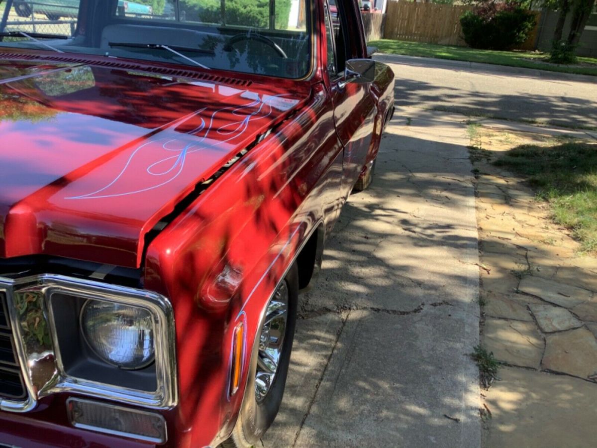 1977 Red Chevrolet C-10