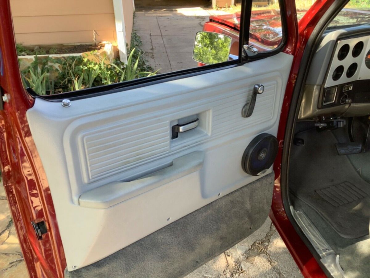 1977 Red Chevrolet C-10