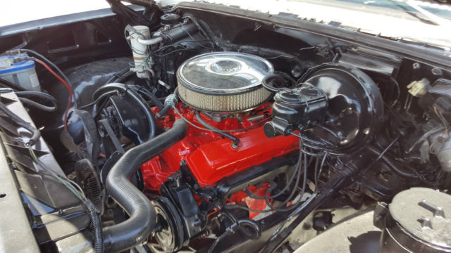 1977 White Chevrolet C-10 Standard Cab Pickup