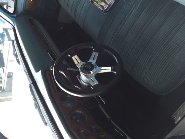 1977 White Chevrolet C-10 Standard Cab Pickup