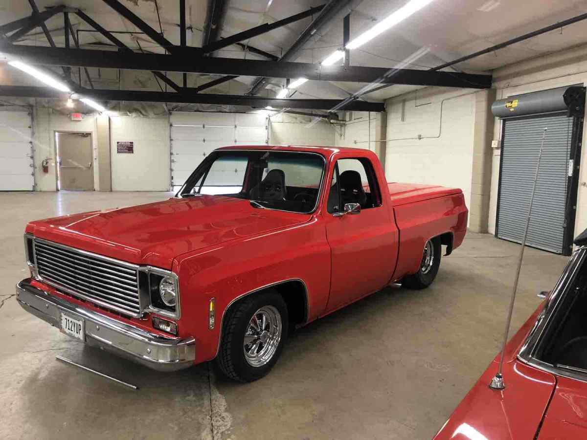 1977 Red Chevrolet C10/K10 Pickup