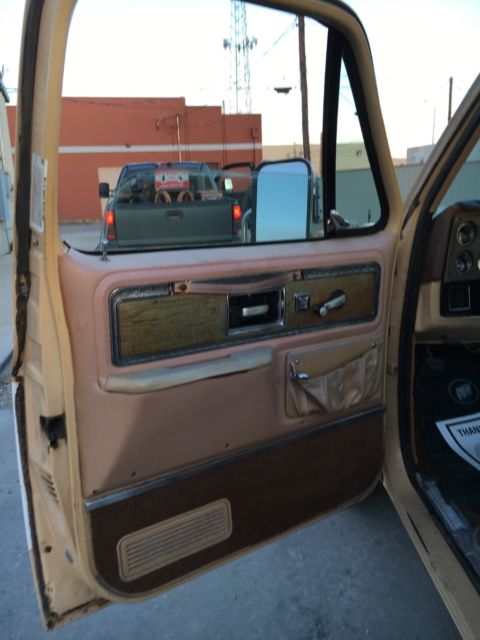 1977 Tan Chevrolet C/K Pickup 2500 Standard Cab Pickup