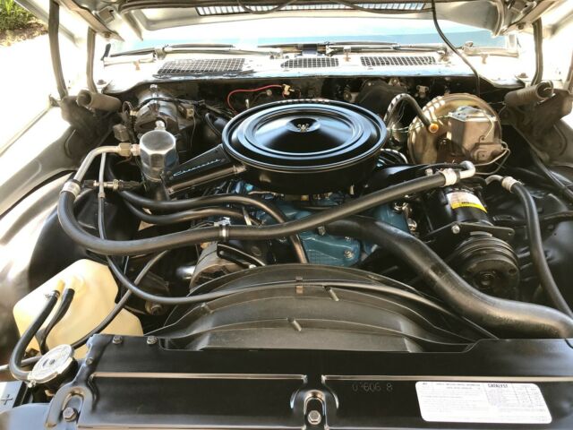 1977 White Chevrolet Camaro Coupe