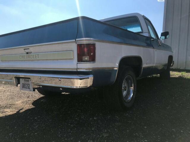 1977 Blue/White Chevrolet C-10 Pickup