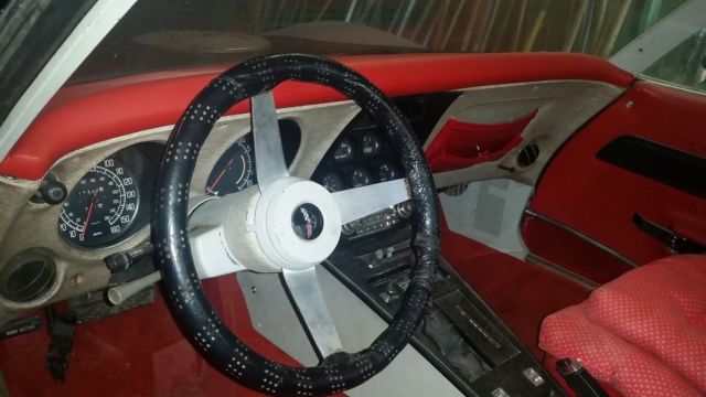 1977 Blue Chevrolet Corvette