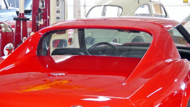 1977 Red Chevrolet Corvette 2 DR T-Top