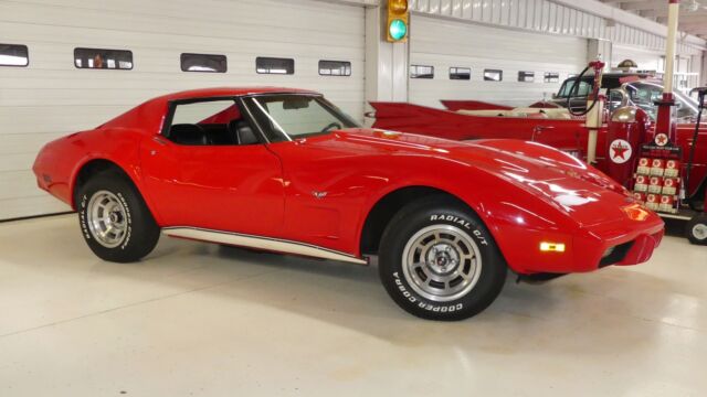 1977 Red Chevrolet Corvette 2 DR T-Top