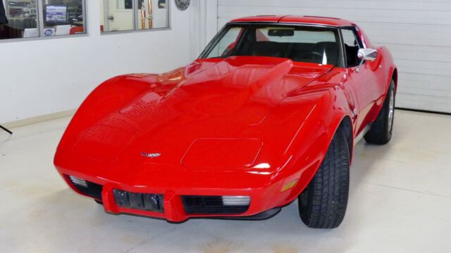 1977 Red Chevrolet Corvette 2 DR T-Top
