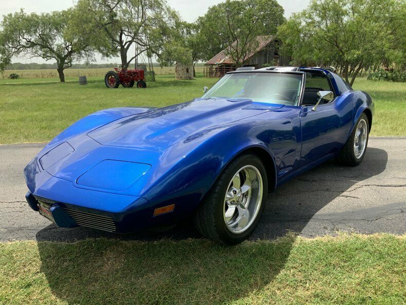 1977 Blue Chevrolet Corvette Coupe