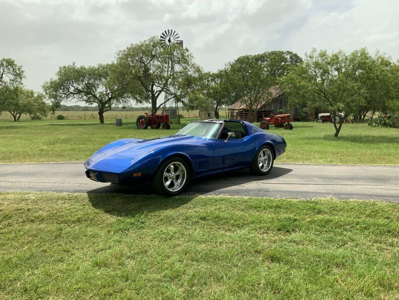 1977 Blue Chevrolet Corvette Coupe
