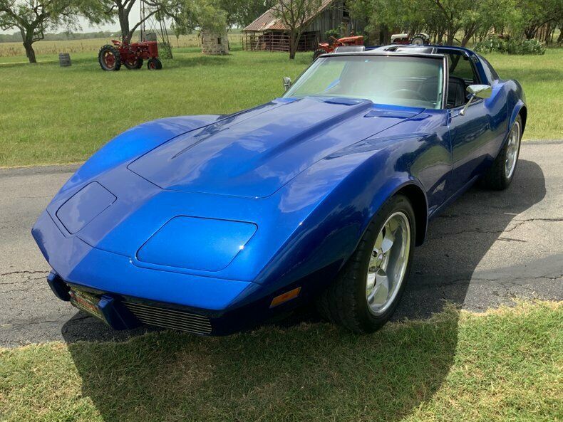 1977 Blue Chevrolet Corvette Coupe