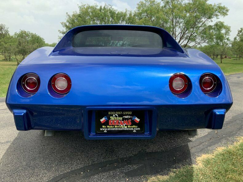 1977 Blue Chevrolet Corvette Coupe