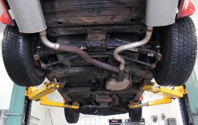 1977 Red Chevrolet Corvette L82