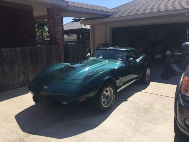 1977 Green Chevrolet Corvette Coupe