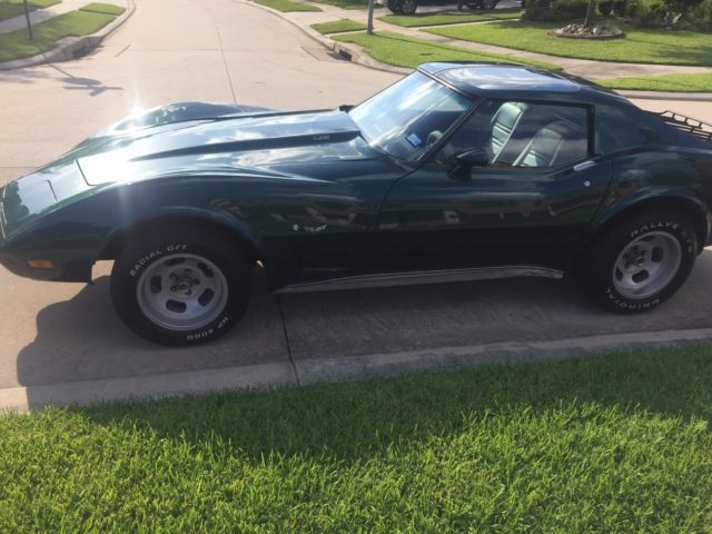 1977 Green Chevrolet Corvette Coupe