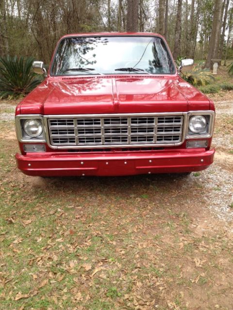 1977 Red / Ivory Chevrolet C-10 Standard Cab Pickup