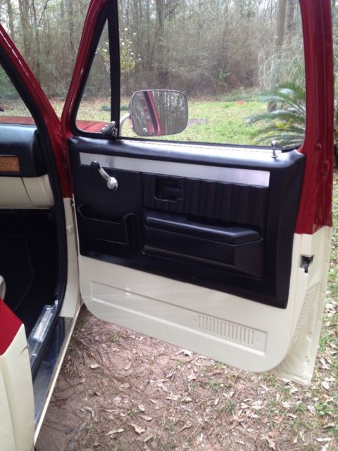 1977 Red / Ivory Chevrolet C-10 Standard Cab Pickup