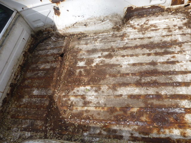 1977 White Chevrolet El Camino Truck