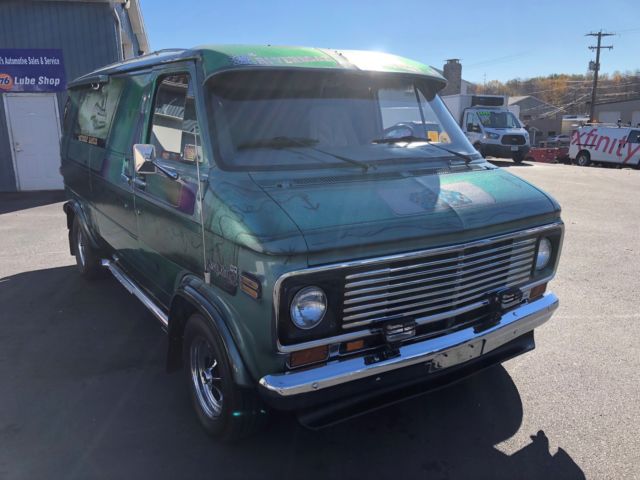 1977 GREEN Chevrolet G20 Van
